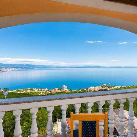 Apartment Panorama Opatija มาทุลยี ภายนอก รูปภาพ