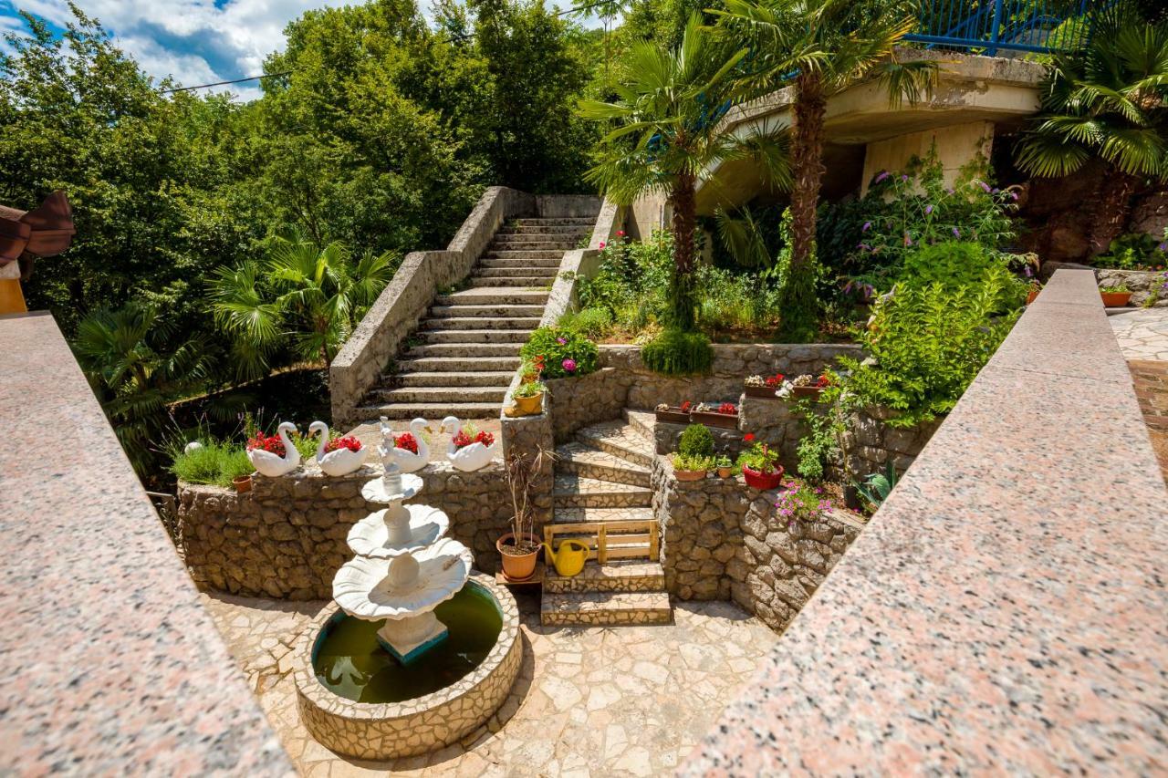 Apartment Panorama Opatija มาทุลยี ภายนอก รูปภาพ